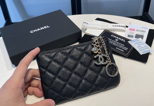 Chanel-Wallet